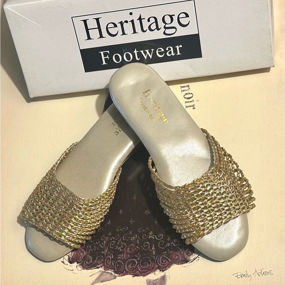 Heritage Footwear gold mesh slipper - women’s 7W - Picture 1 of 11